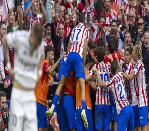 NBA：湖人险胜火箭 詹姆斯砍下38分（詹姆斯38分助湖人险胜火箭）