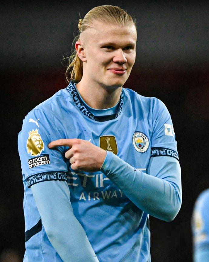 北京两年前迎来梅西踢球！明年则要迎来梅西体验展！（两年前梅西在北京踢球，明年北京将迎来梅西体验展！）