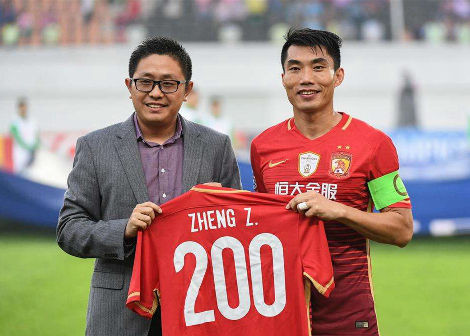 怒送37分！古巴男排输给自己 意大利挺进四强 米切莱托17分+绝杀（古巴男排怒赠37分自毁好局，意大利挺进四强，米切莱托17分完成绝杀）