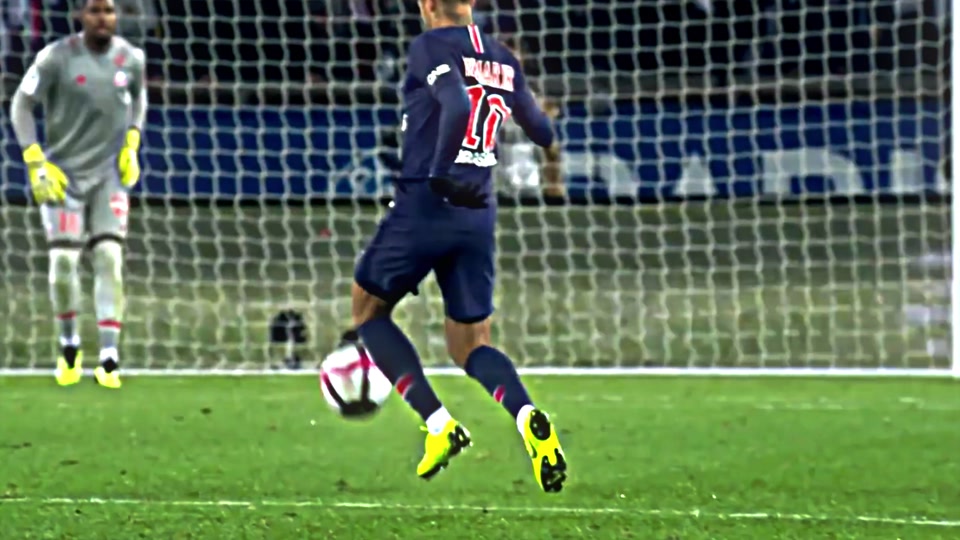 卢卡斯-恩梅加：以维尔茨的实力肯定能立足英超，他需要适应（卢卡斯-恩梅加：维尔茨实力足以立足英超，但还需要适应）